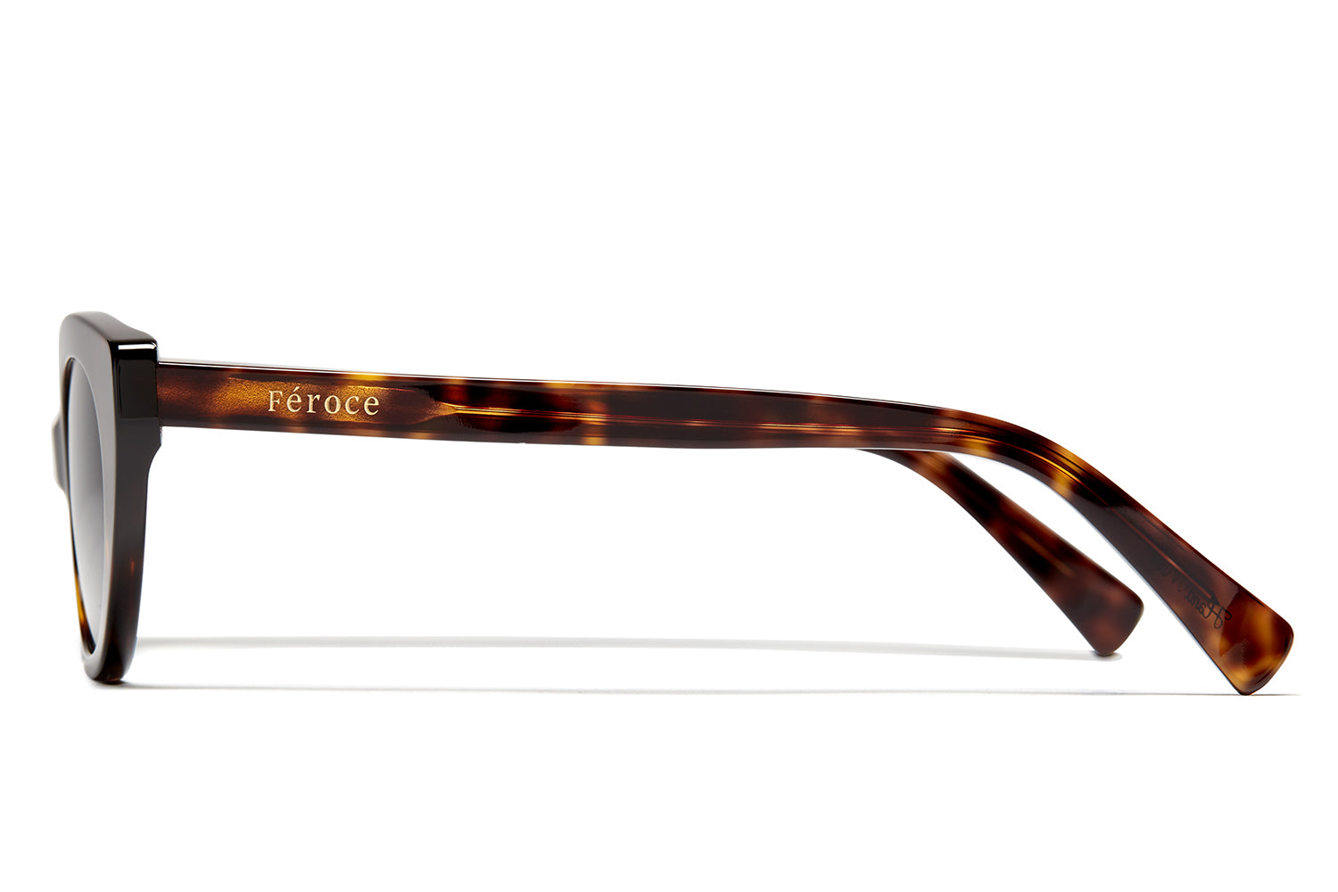 Classique acetate sunglasses with dark grey gradient lenses